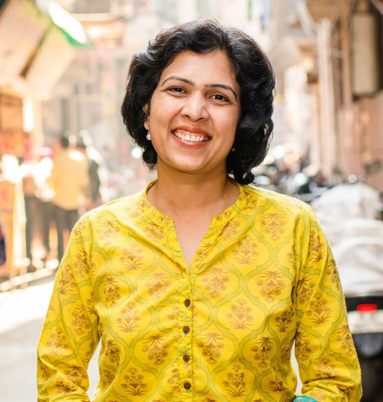 Savita Duomai